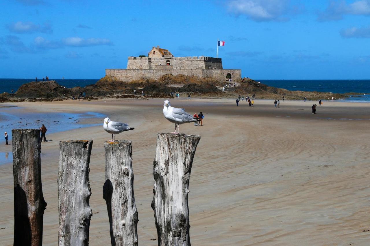 Maison Alfred Et Agatha Pleudihen-sur-Rance エクステリア 写真